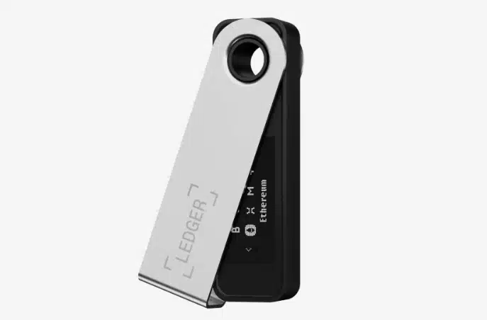 Ledger Nano S Plus:  cold wallet crypto India